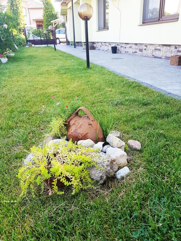 Guesthouse River House Svilengrad Exterior foto