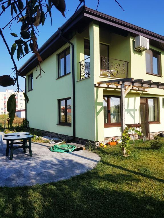 Guesthouse River House Svilengrad Exterior foto